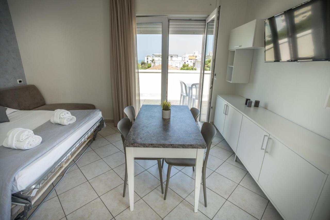 Rimini Bay Suites&Residence Exterior photo