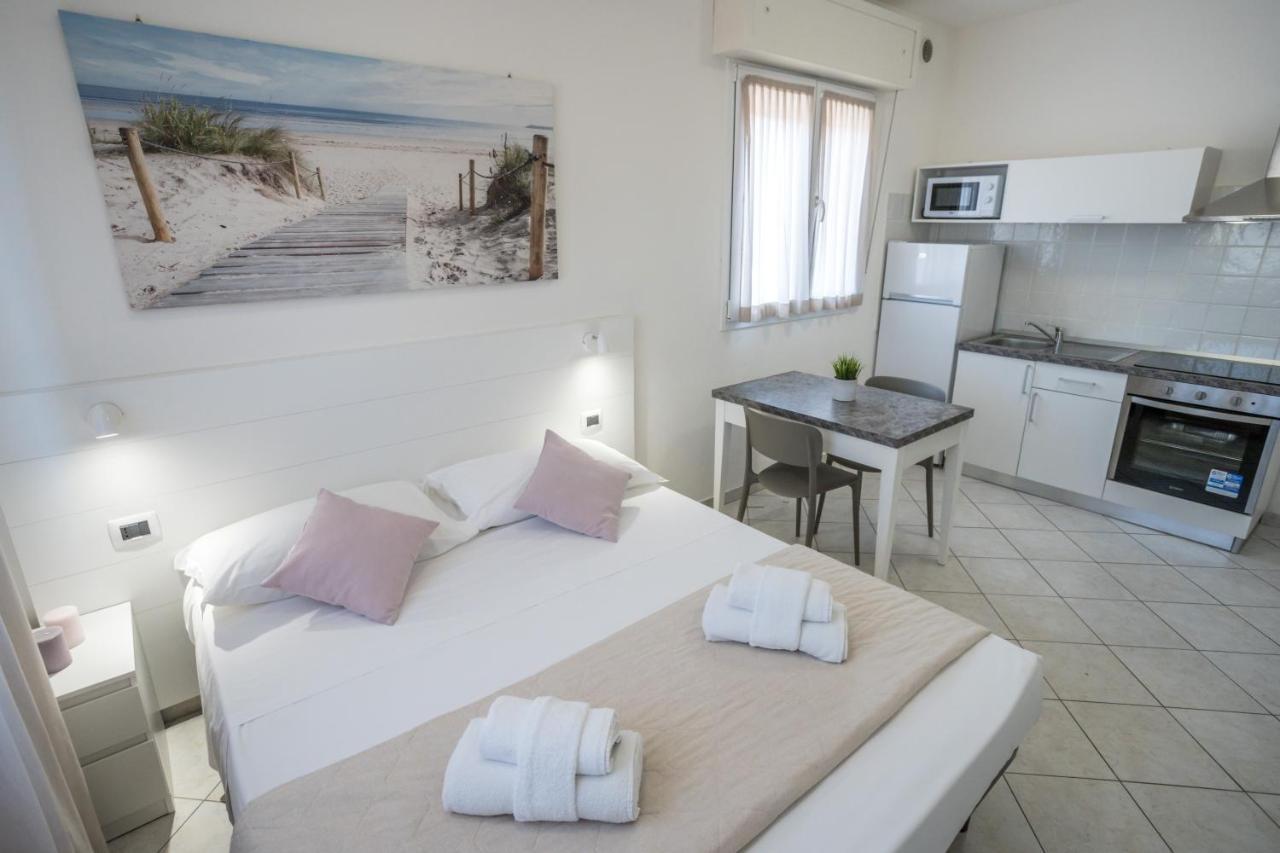 Rimini Bay Suites&Residence Exterior photo